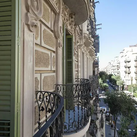 Appartement Modern In Eixample With Sea Near
